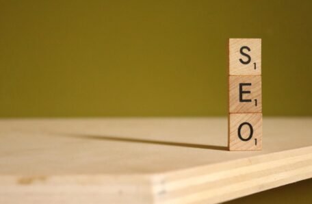 nisonco-pr-and-seo-40Ji24OuUeQ-unsplash (1) SEO blocks