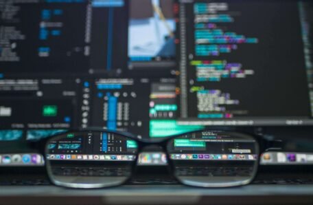 Software Development: SaaS Bushiness Model